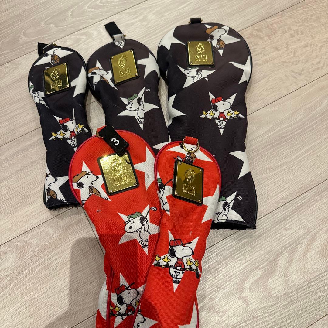 お値下げしました　スヌーピー ゴルフキャディバッグ V12 クラブカバー付けます
