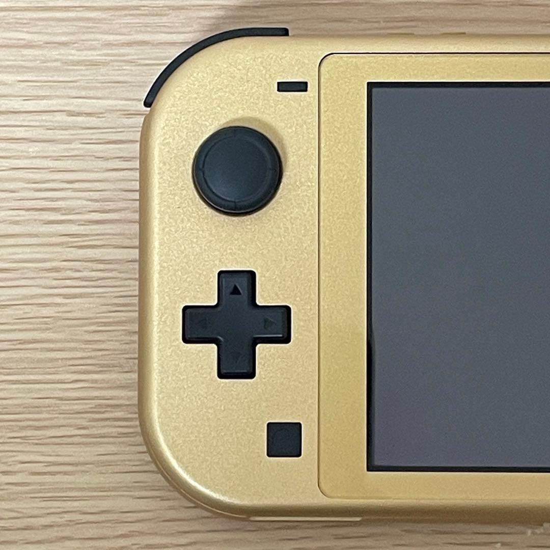 【画面キズ無し】ニンテンドースイッチライト ハイラルエディション　新品フィルム付