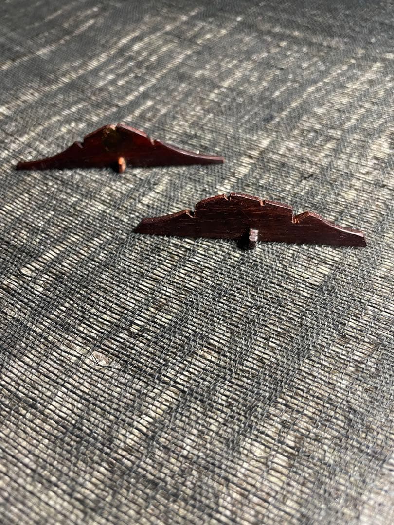 四弦和胡弓　　　（限定品）棹紅木　紫檀　　　胴花梨材　付属品