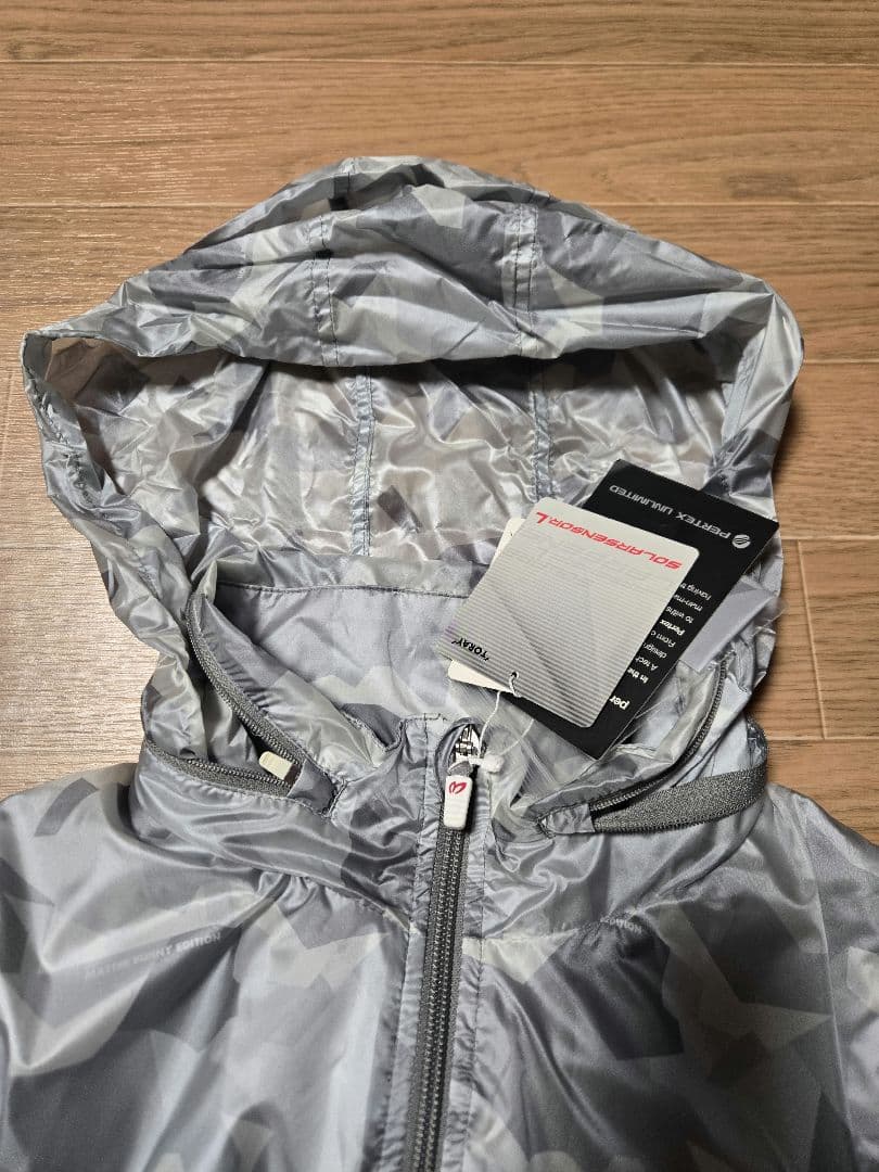 パ*ダ様 ❣️新品❣️マスターバニーフード付き2WAYコンバーチブル ブルゾン❣