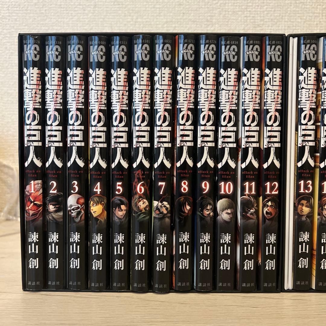 【美品】進撃の巨人 全34巻セット 収納ボックス付