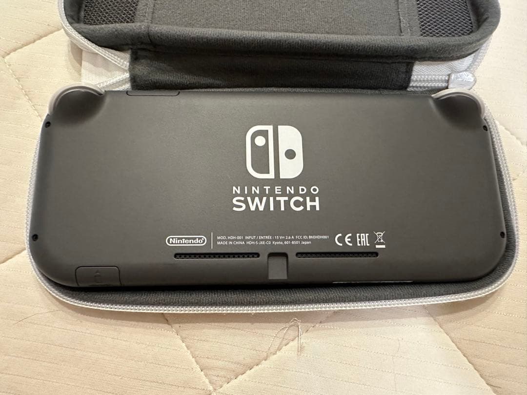 ニンテンドースイッチライト　 Nintendo Switch rite グレー