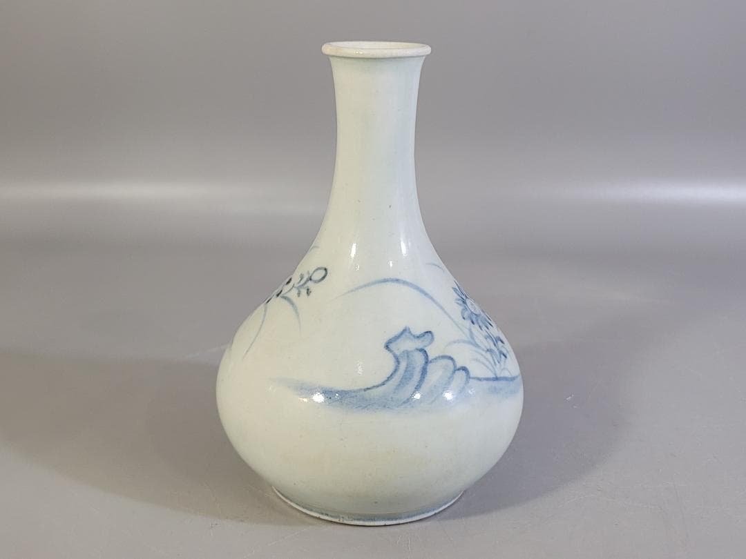 李朝染付 秋草紋 面取徳利 白磁 草花文花瓶 一輪挿し DT767