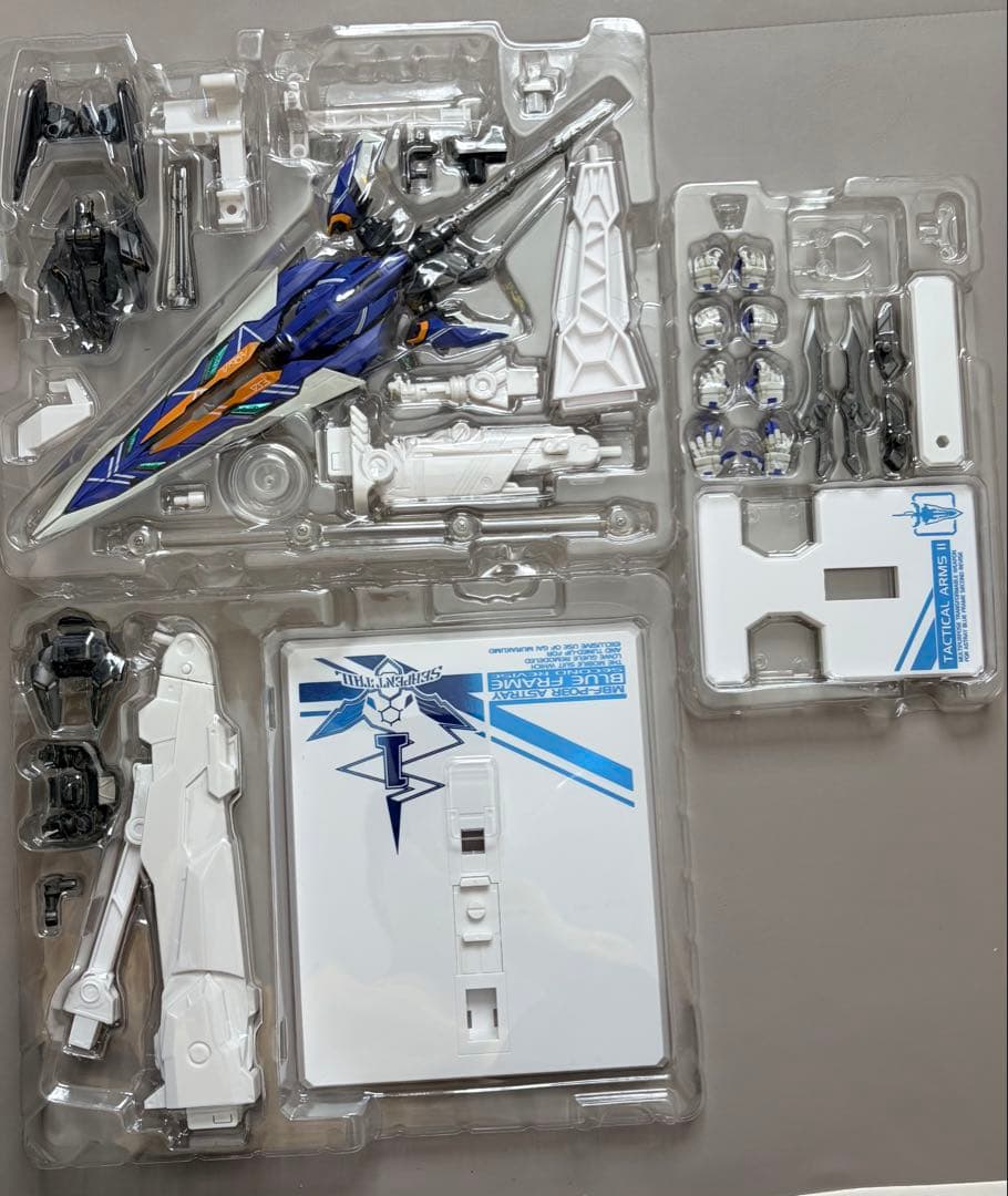 L BUILD ガンダムアストレイ ブルーフレームセカンドリバイ　開封品