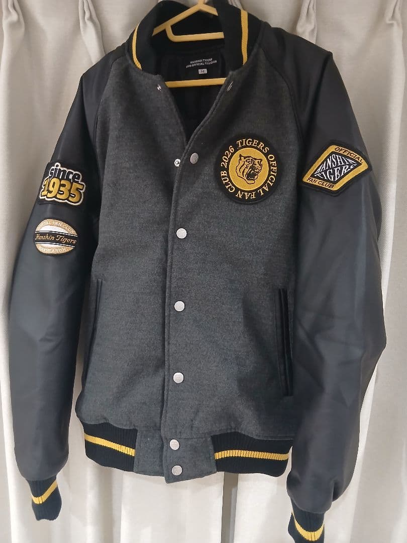 阪神タイガース　スタジアムジャンパーMサイズ(ダイヤモンドプラス会員特典)