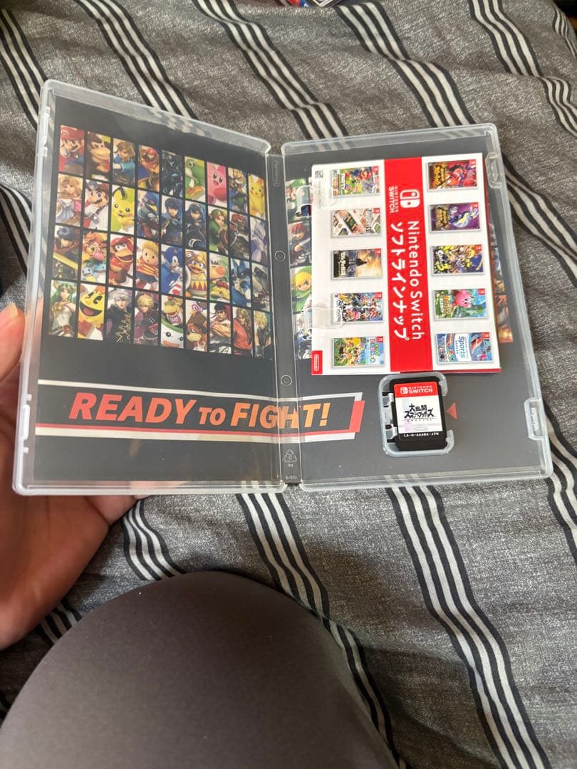 Nintendo Switch Lite イエロー 本体　ソフト2本