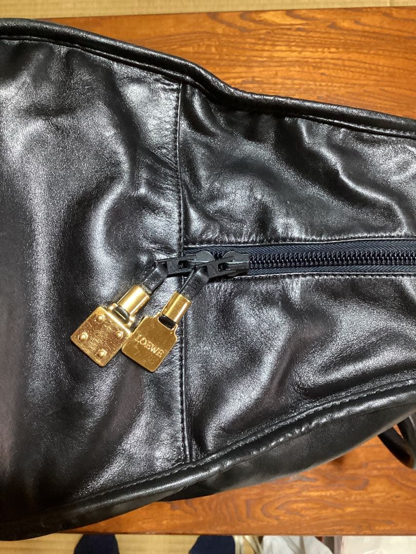 ロエベ LOEWEアマソナ レザー大型ボストン