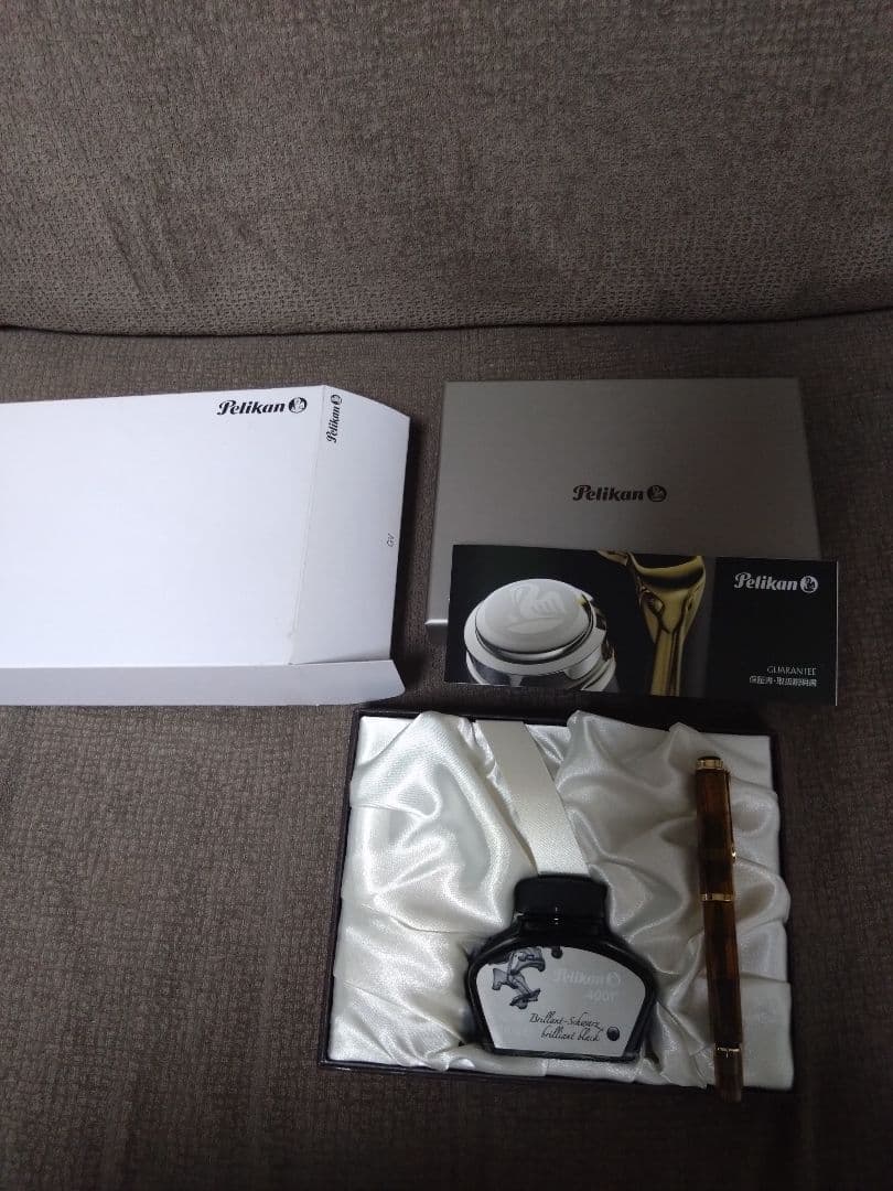 Pelikan 万年筆 M200コニャック　『Ｆ』インク瓶付き