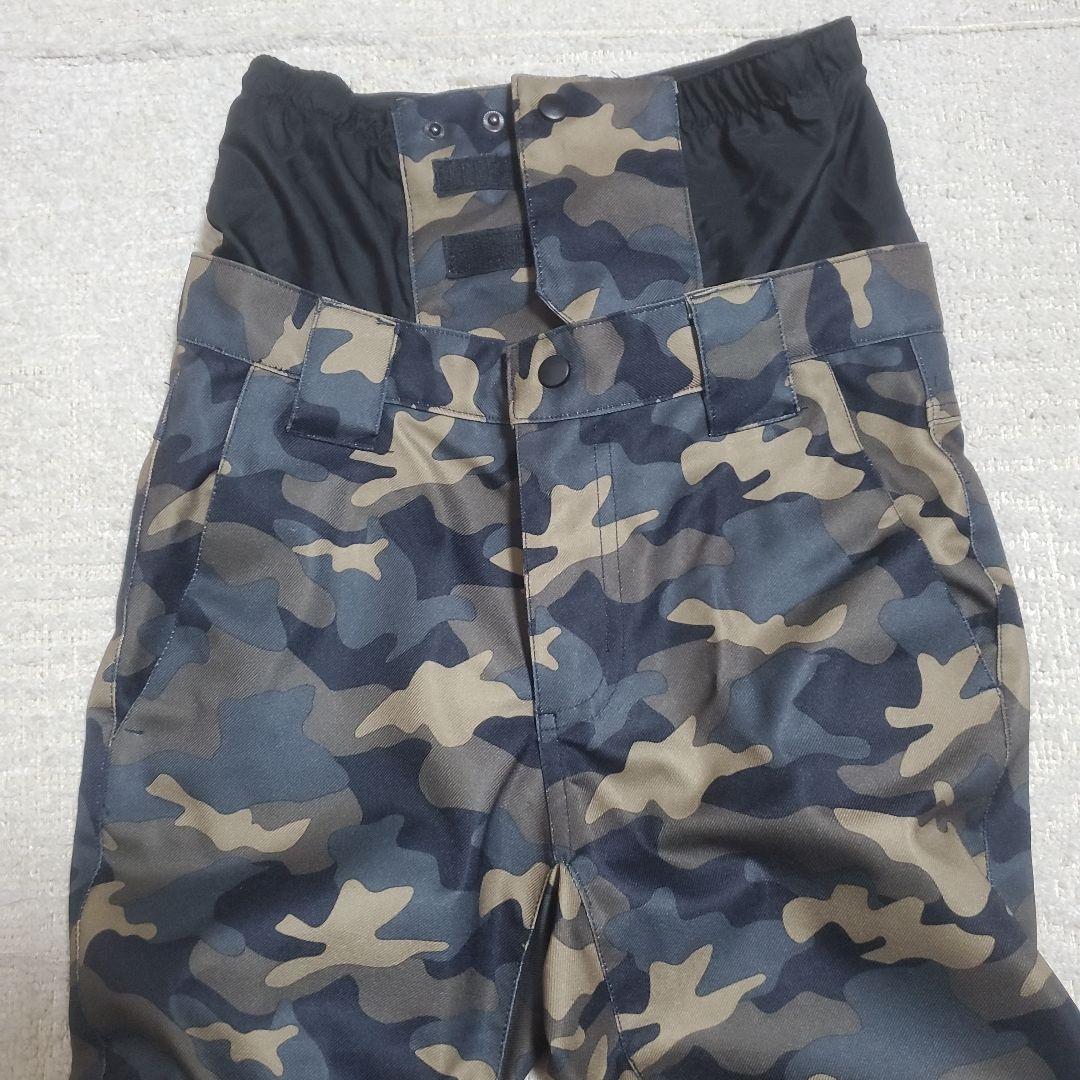 【美品】レディース　スノーボードウェア上下セット　Sサイズ