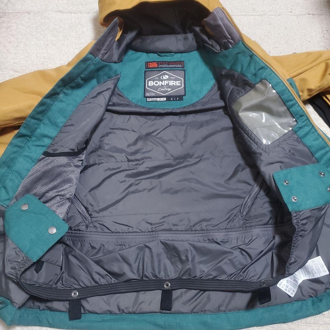 【美品】レディース　スノーボードウェア上下セット　Sサイズ