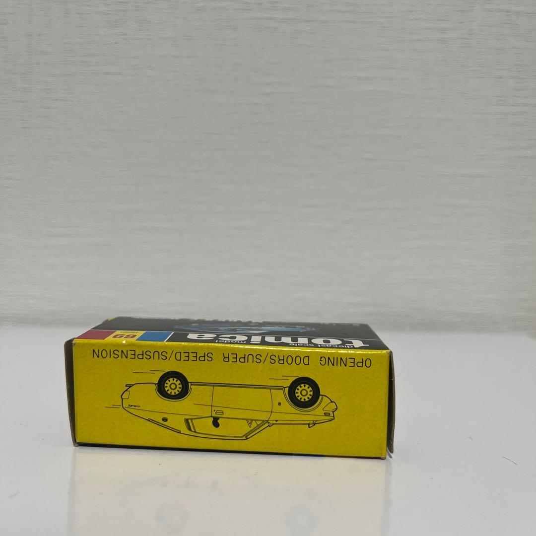 黒箱トミカ69 コロナ マークII 1/61