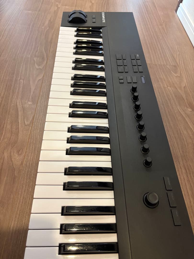 Native Instruments コンプリートコントロール61