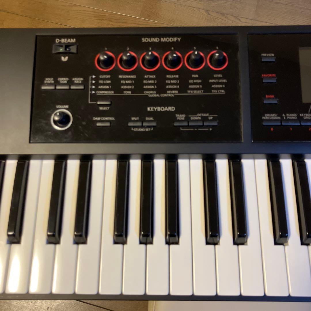 鍵盤楽器 Roland FA07