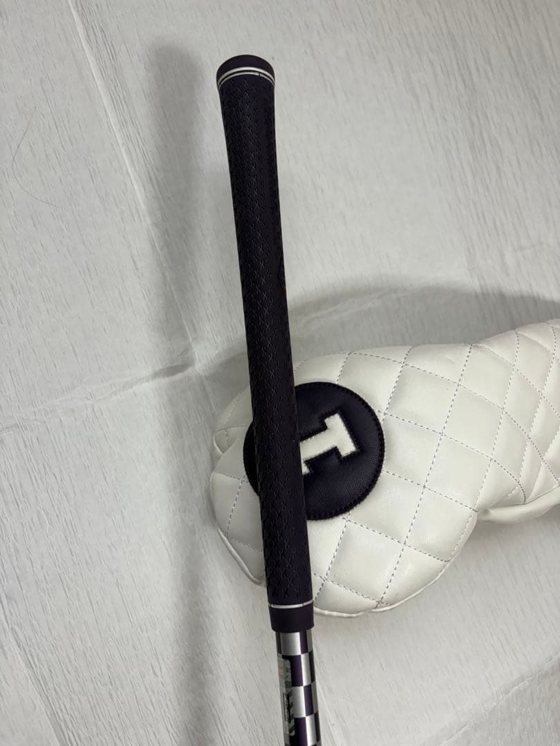 onoff オノフ2021レディース ゴルフクラブセット8本　キャディバッグ付き