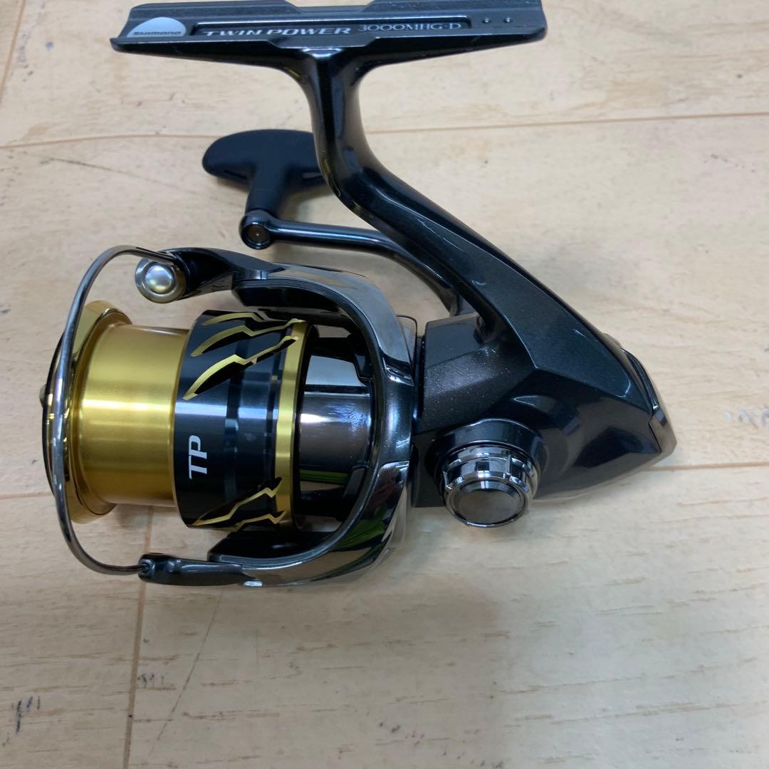 【Kartoon】 シマノ　20ツインパワー　3000MHG