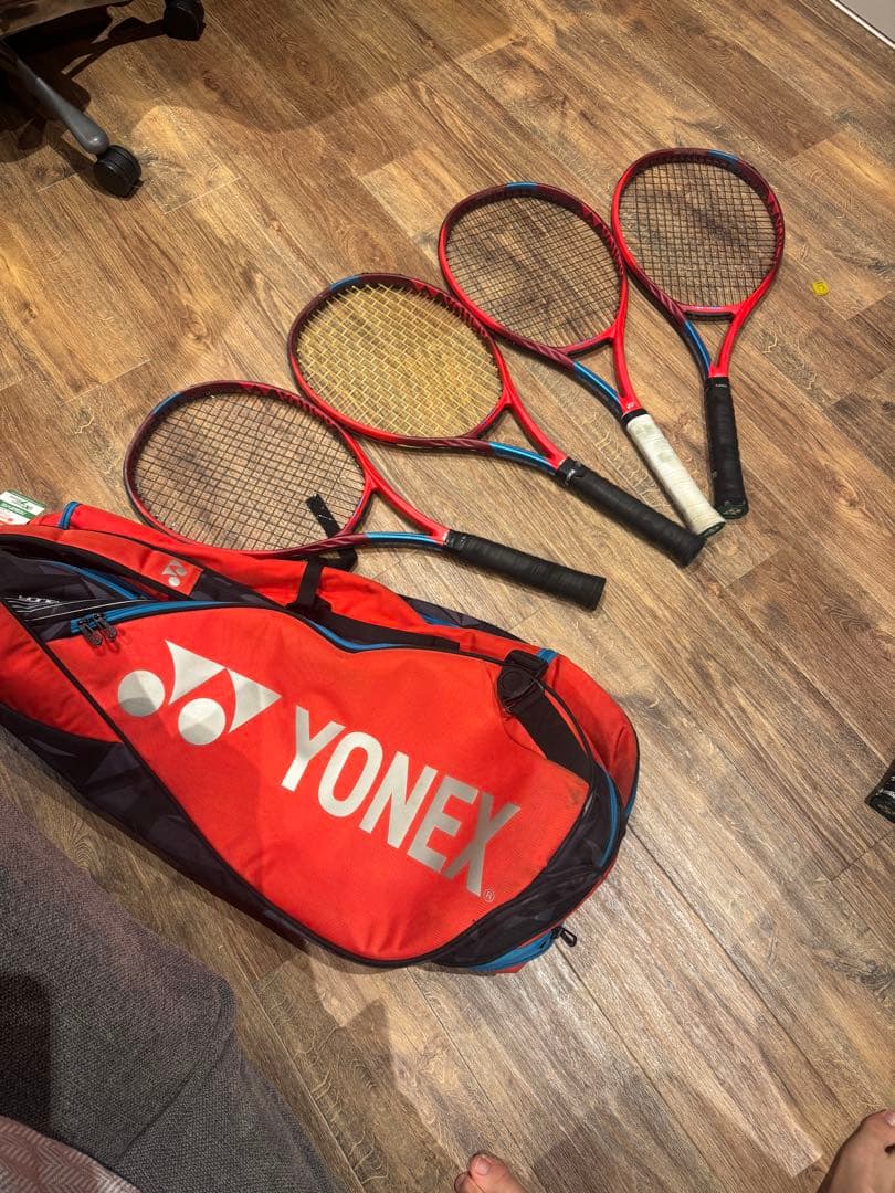 YONEX ラケットバッグ V core 4本付き