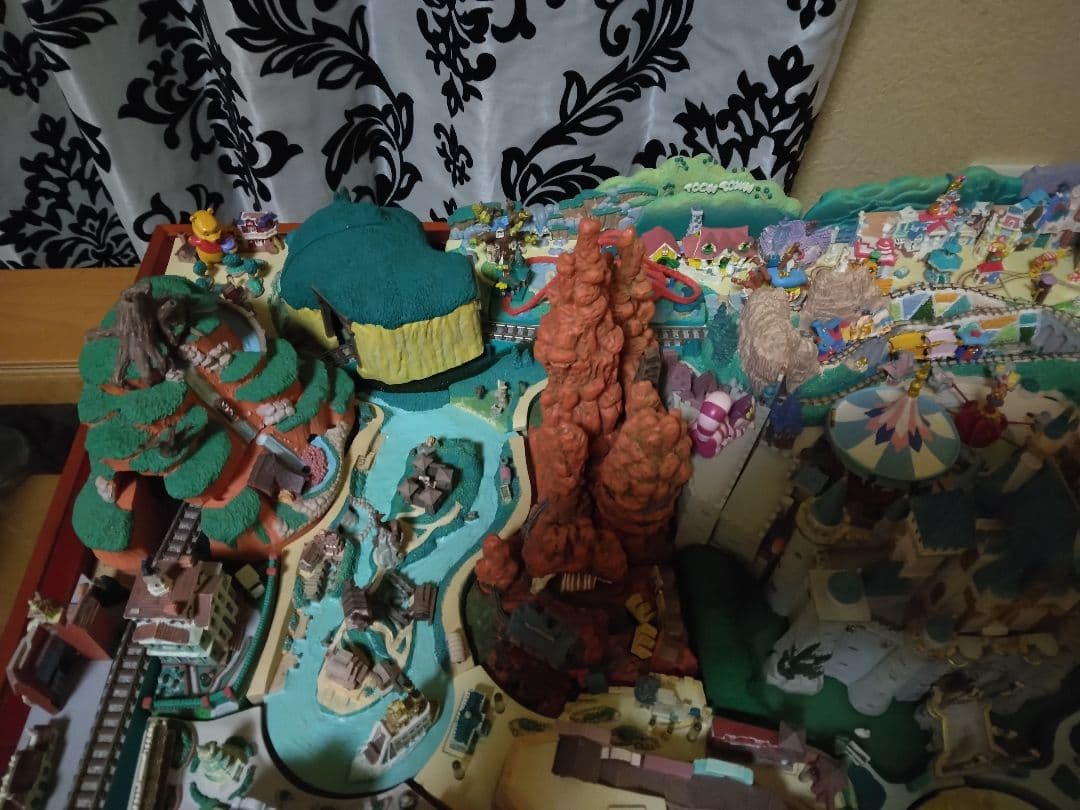 ディアゴスティーニ　ディズニーランド