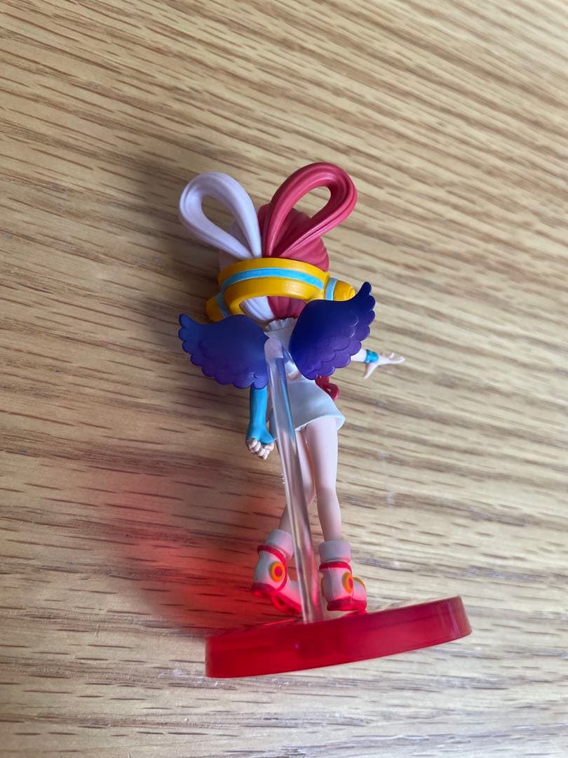 ONE PIECE ワールドコレクタブルフィギュア　ウタ　トットムジカ　ワーコレ