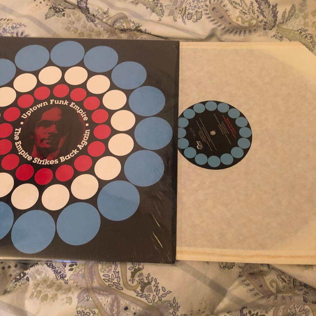 レアグルーヴUptown Funk Empire. 希少入手困難品