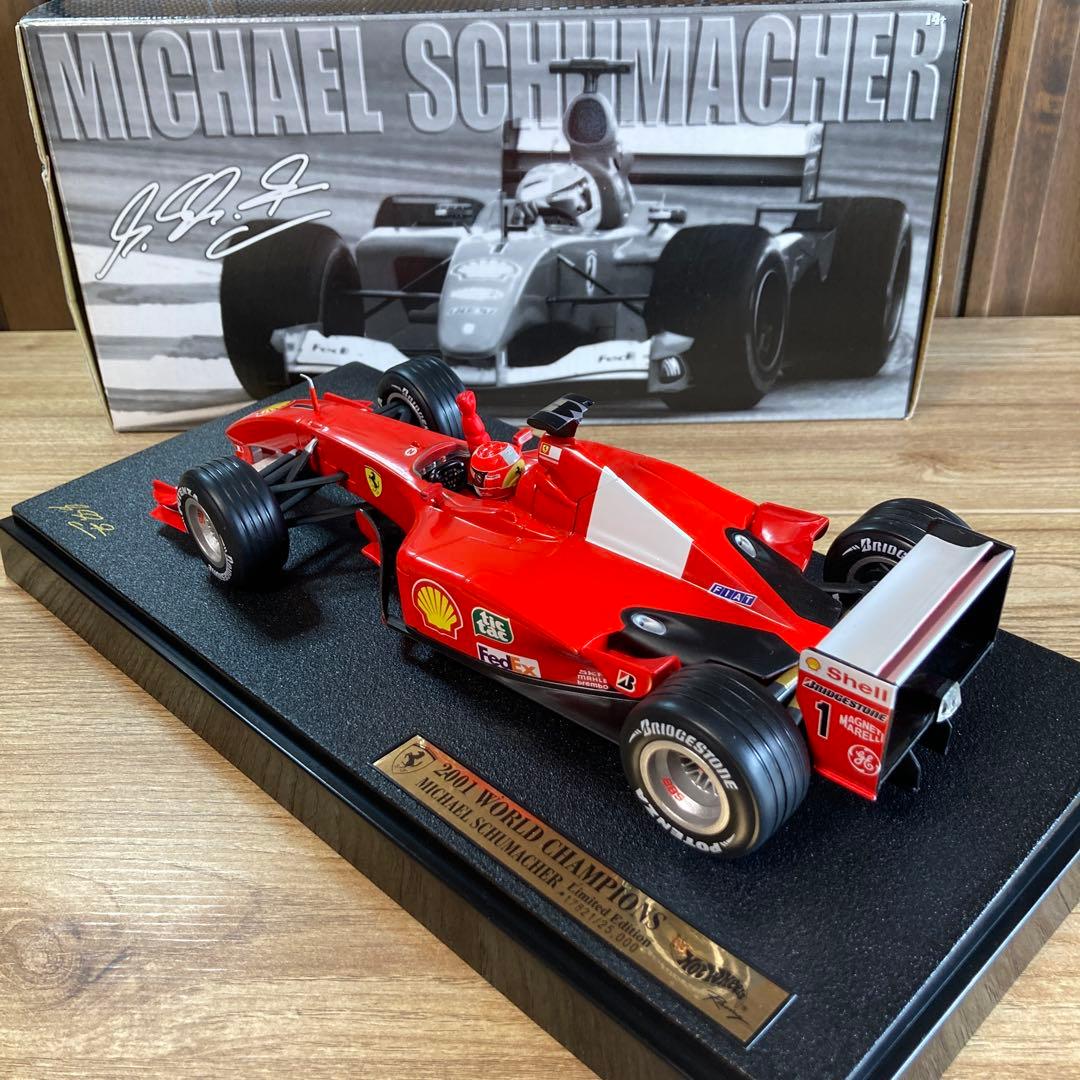ホットウィール1/18フェラーリF2001Mシューマッハ ワールドチャンピオン