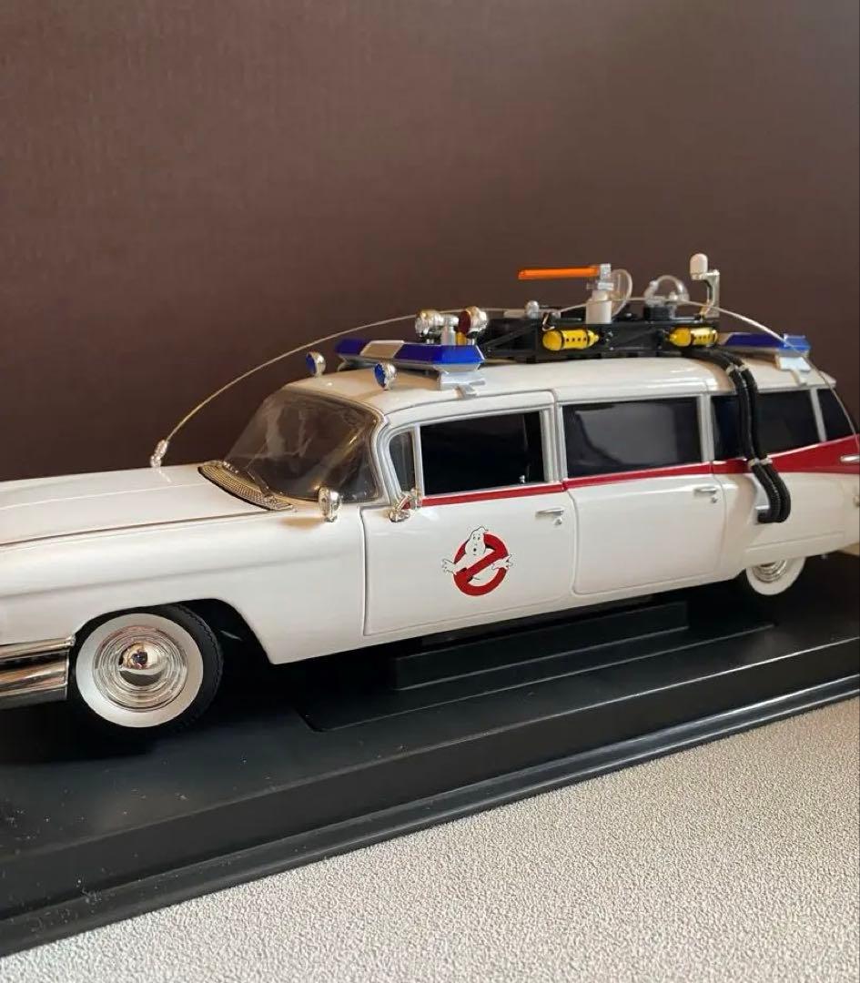 1/21 ゴーストバスターズ　ECTO 1 スライマー（緑のオバケ）付き❗️