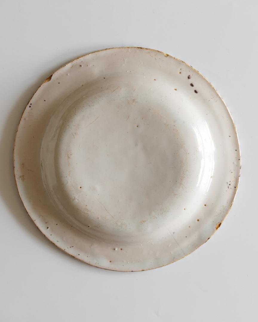 ムスティエ 不思議な柄の絵皿