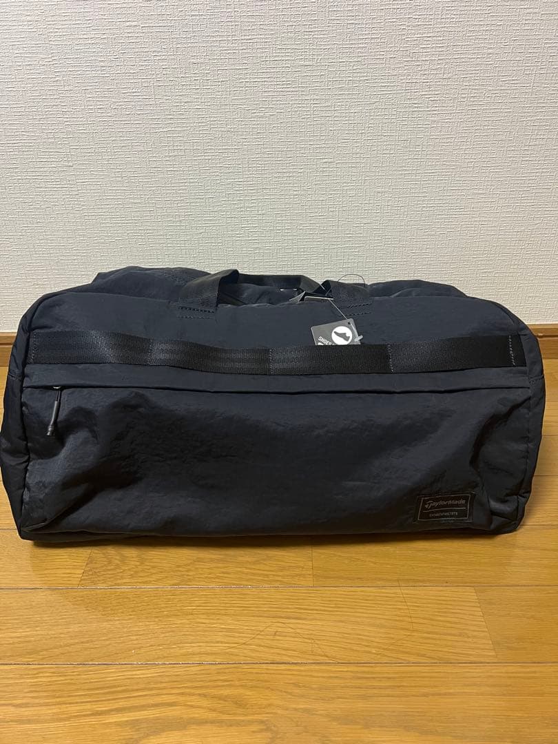 TaylorMade ブラックダッフルバッグ