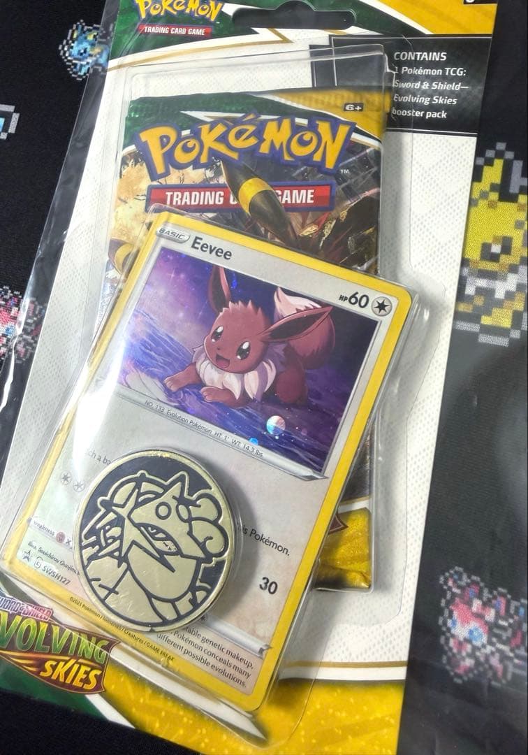ポケモンカード 海外 evolving skies ブラッキー パック プロモ