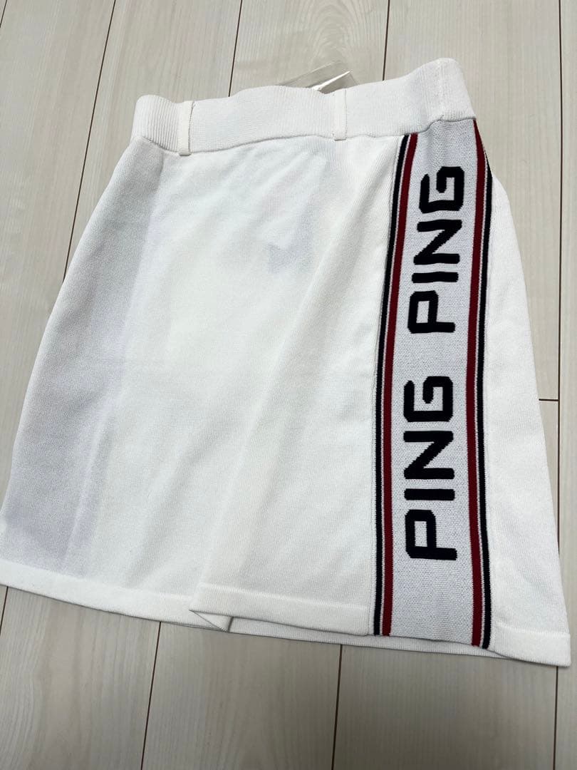 新品　タグ付き　トリコロールカラーのスカート　限定値下げしました