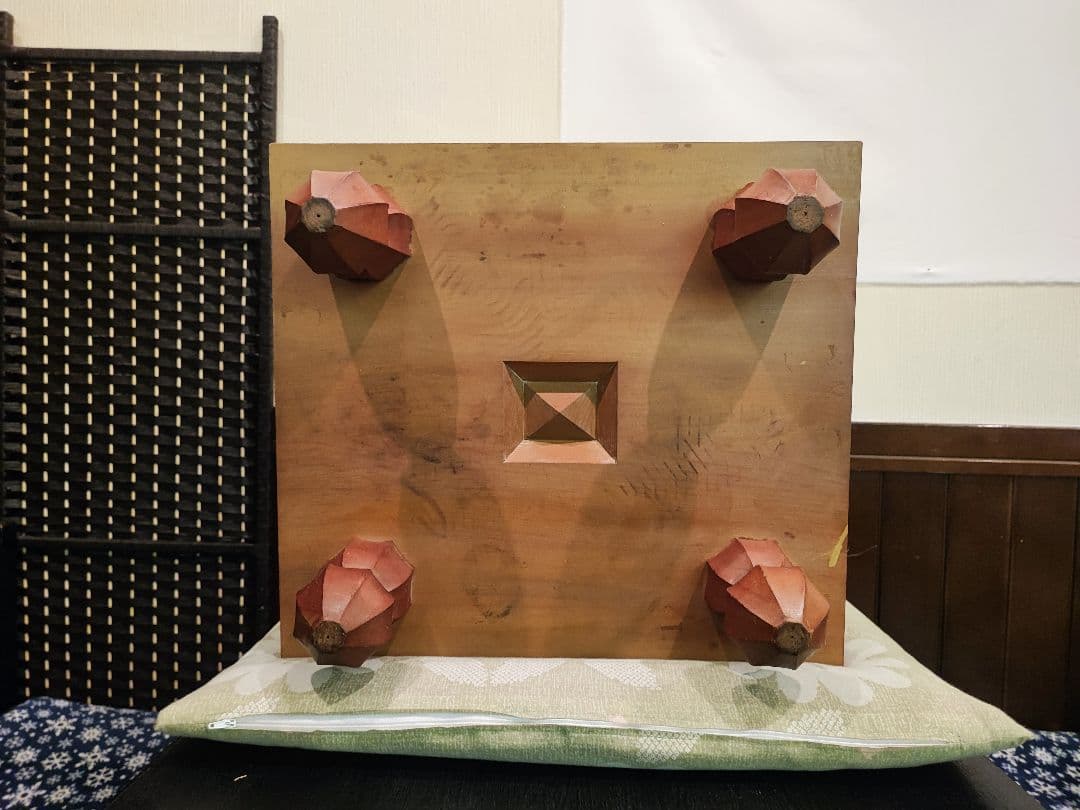 厚さ1cm蛤那智黒石36号 足つき囲碁盤50号セット