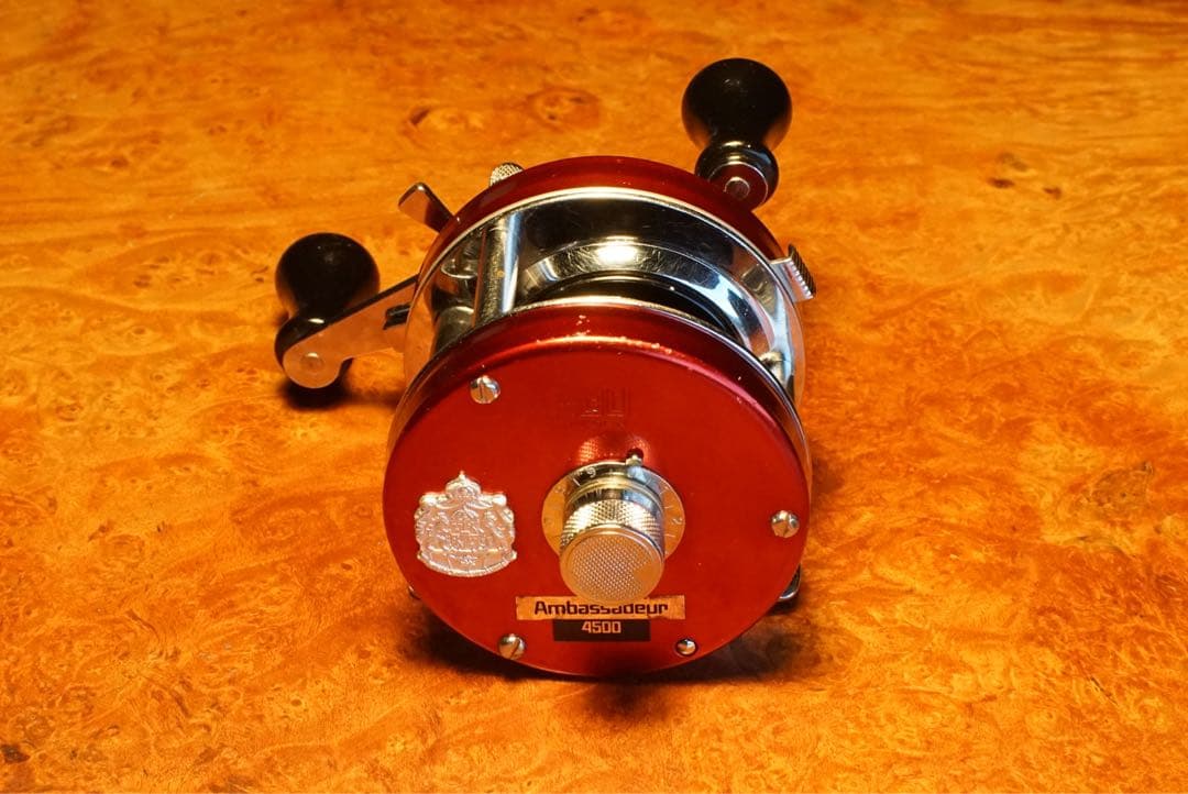 元箱付 ABU アンバサダー 4500 メンテ済 フレーム修正済 チェリーレッド