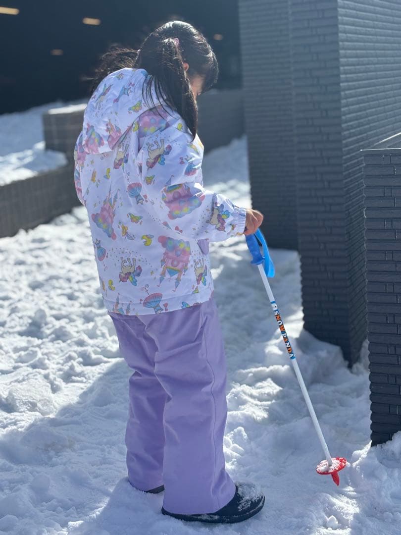 2万相当♡110サイズ♡４点セット♡子供用スキーウェア・シューズ・帽子・手袋