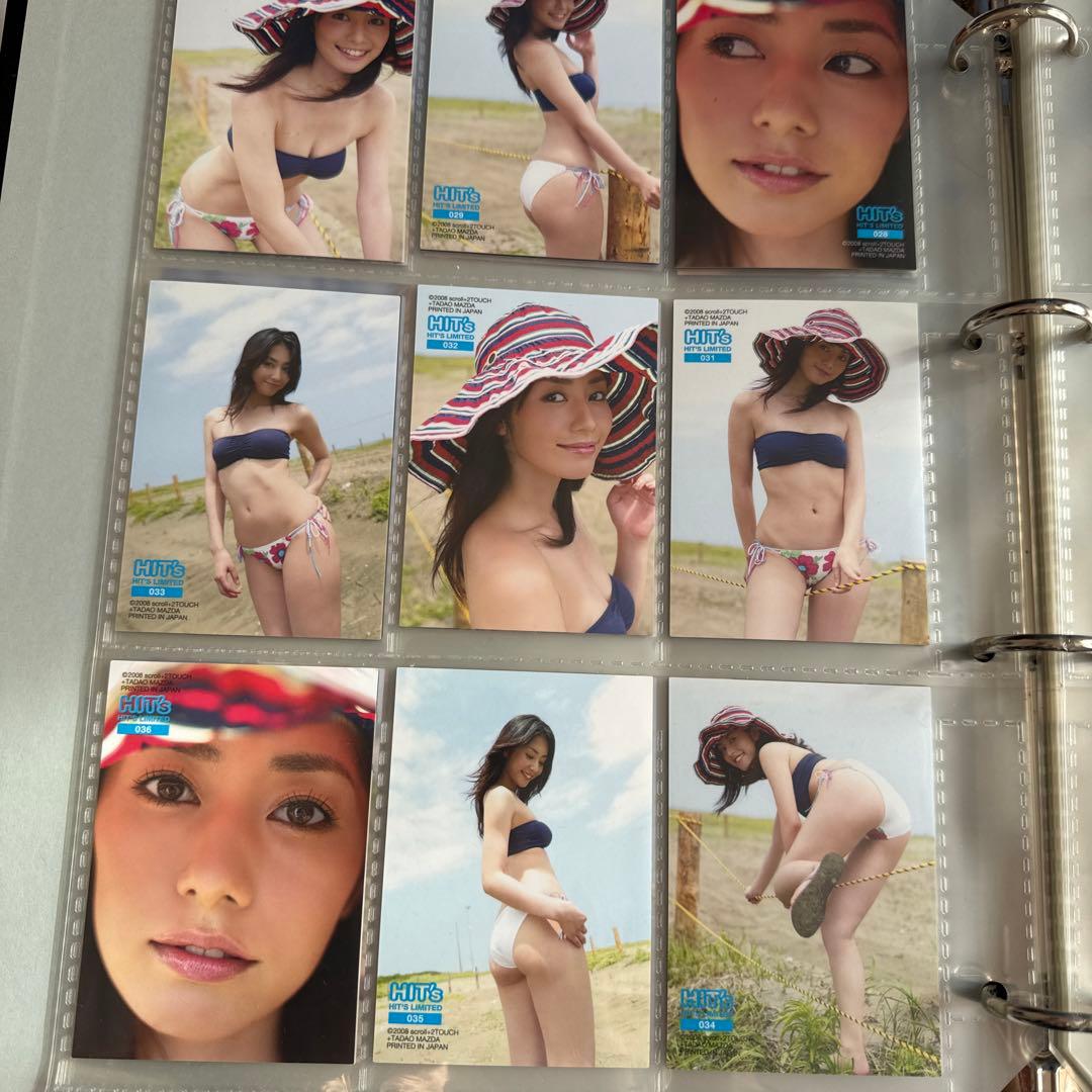 谷桃子　トレーディングカード　ケース付（ブラック）