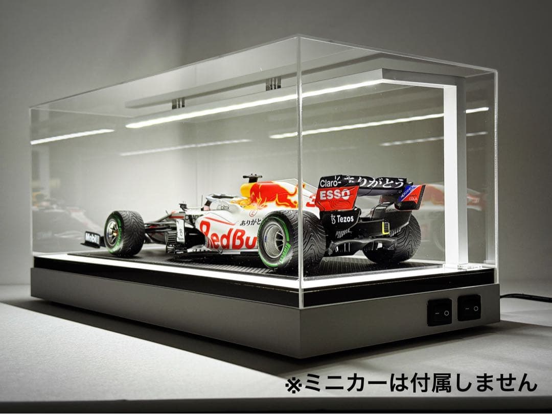 ★1/18 レッドブル RB16BありがとうLED照明ケース（半艶ホワイト）