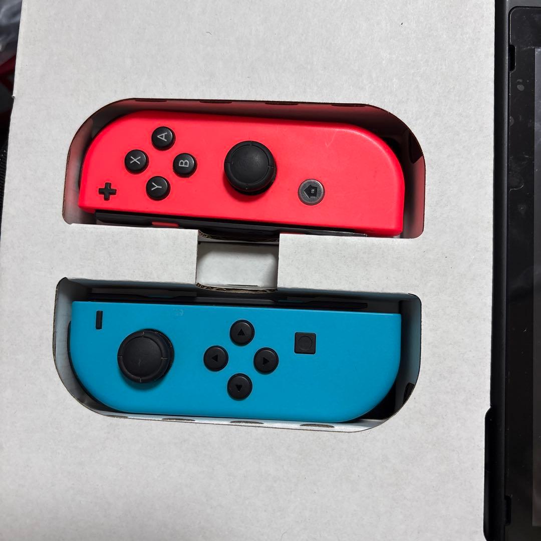 Nintendo Switch (L) ネオンブルー/(R) ネオンレッド