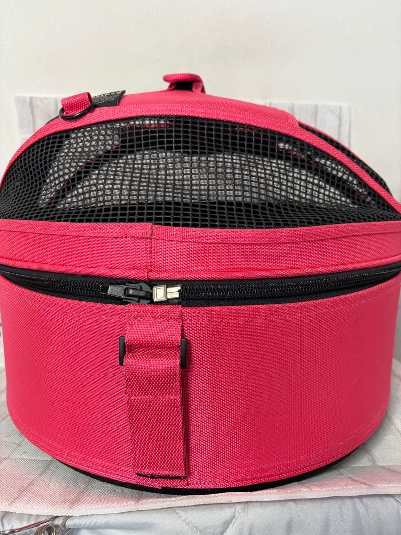 犬用キャリー　sleepypod mobile pet bed