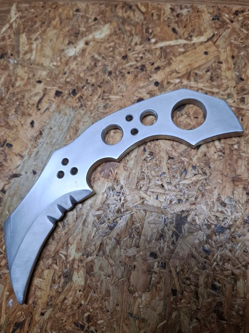 カランビット　54