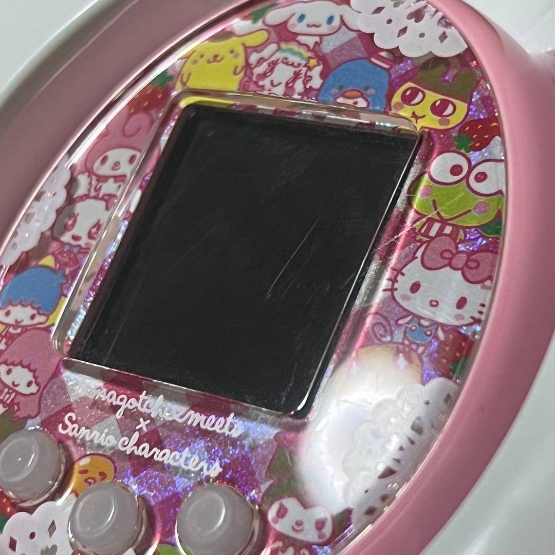たまごっちみーつ　サンリオキャラクターズみーつver. ピンク　バンダイ