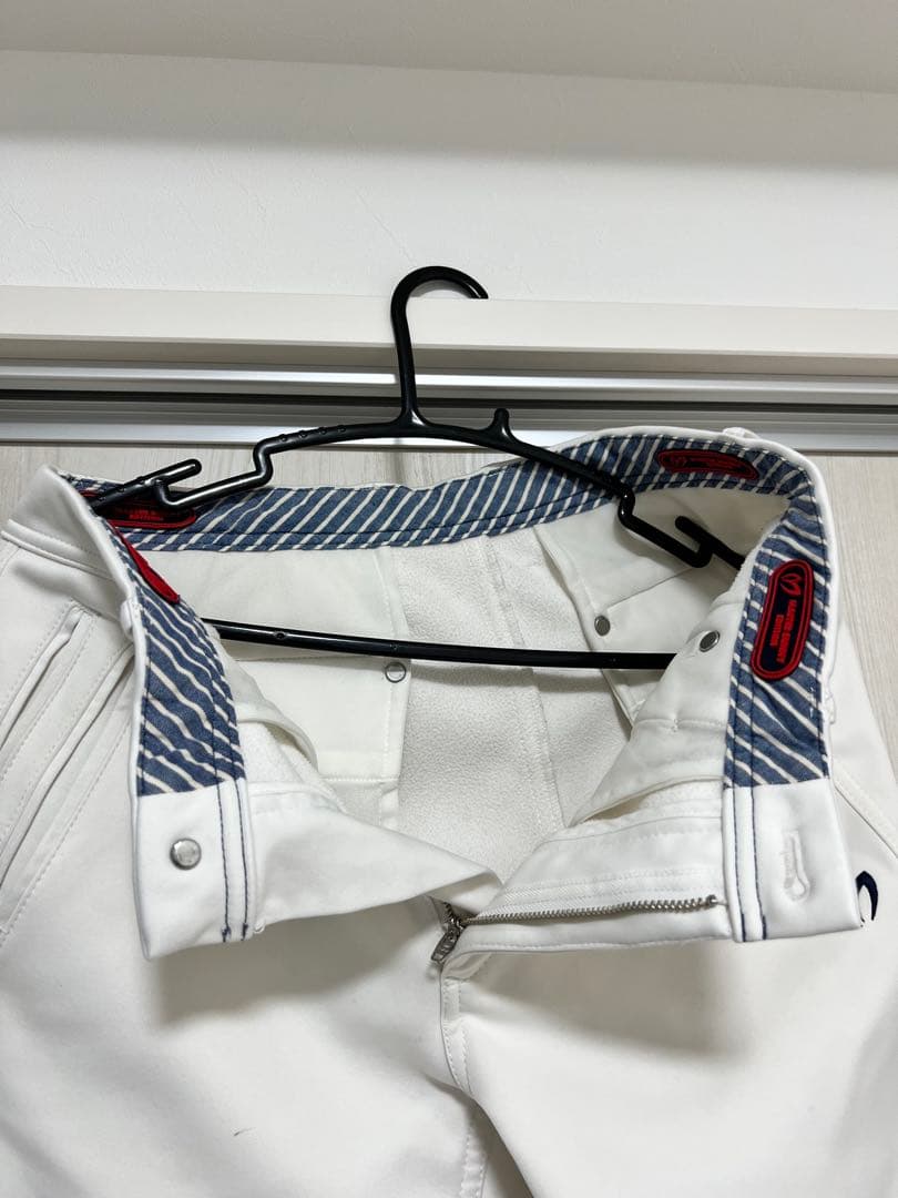 MASTER BUNNY EDITION 冬シーズンパンツ ホワイト サイズ4