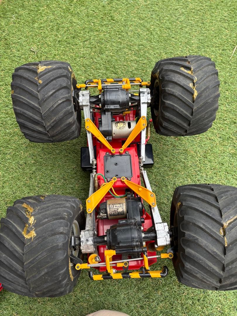 BULLHEAD タミヤモンスタートラック