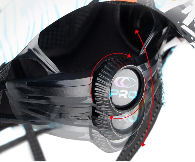 【超特価！】CIGNA PRO ストライダー フルフェイス ヘルメット 走行撮影