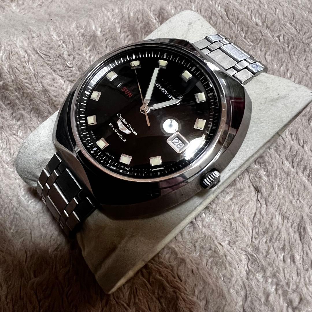 最安値　極上品　美品稼働1968年代物　希少ビンテージ時計ブラックcustom7