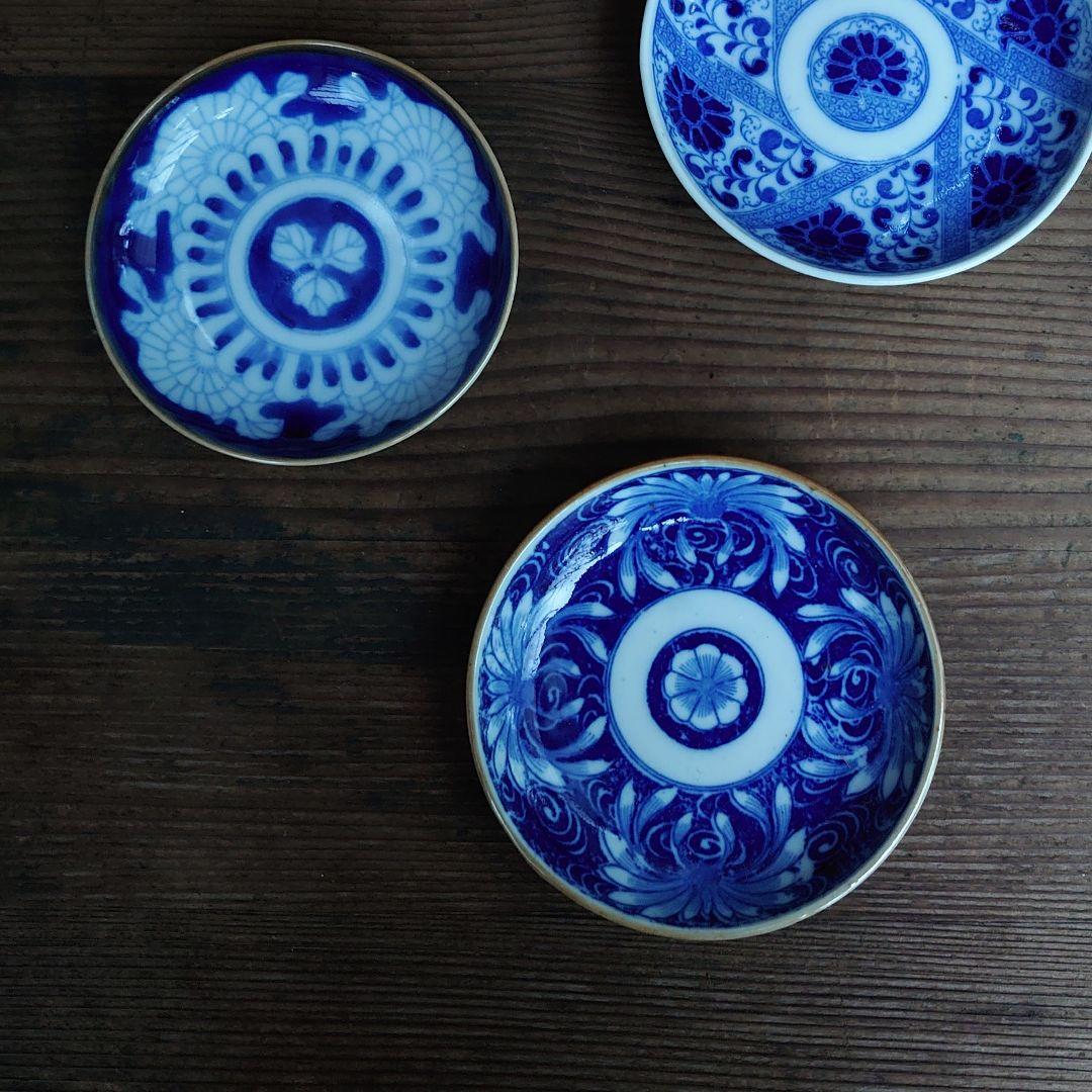 【ご成約】三田青磁 陽刻 花蝶文 八角小皿 と 骨董の器 おまとめ