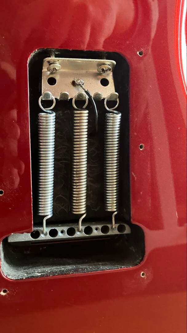 スクワイヤー　ストラト　Squier 上位機種 ヴィンテージモディファイ