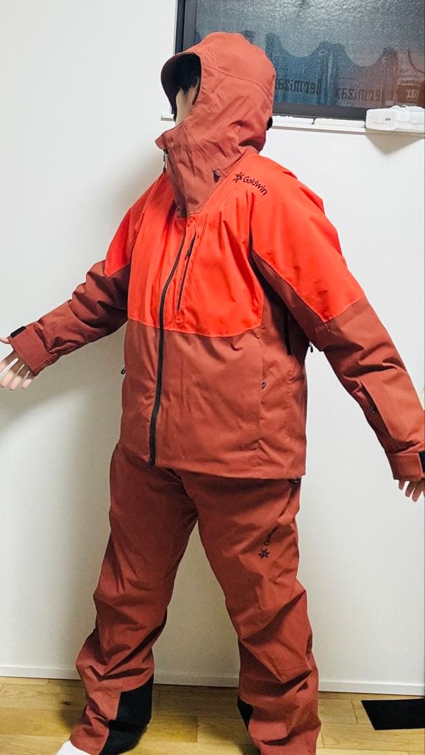 【非売品】GOLDWIN （ゴールドウィン）選手用スキーウェア上下