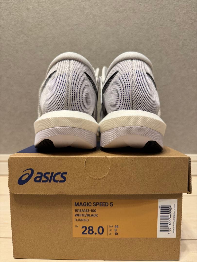 ASICS マジックスピード5 28cm white