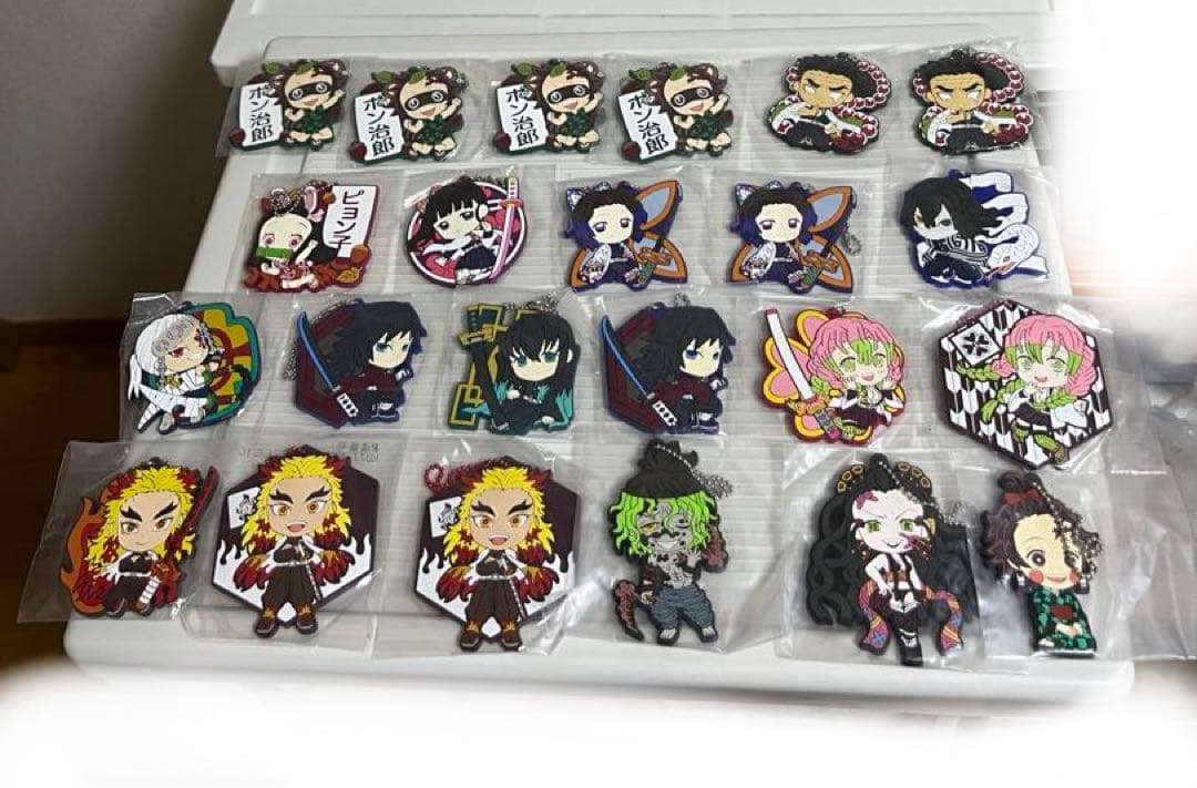 鬼滅の刃1番くじラバーストラップのセット（煉獄、鬼舞辻無惨）