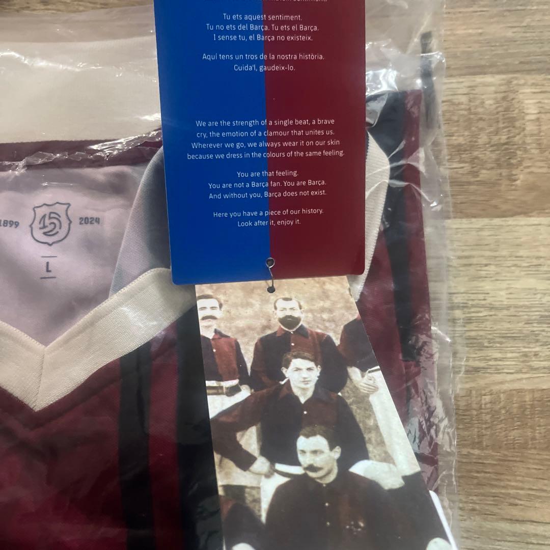 FCバルセロナ　125周年記念レトロシャツ（オーバーサイズ）　タグ付き