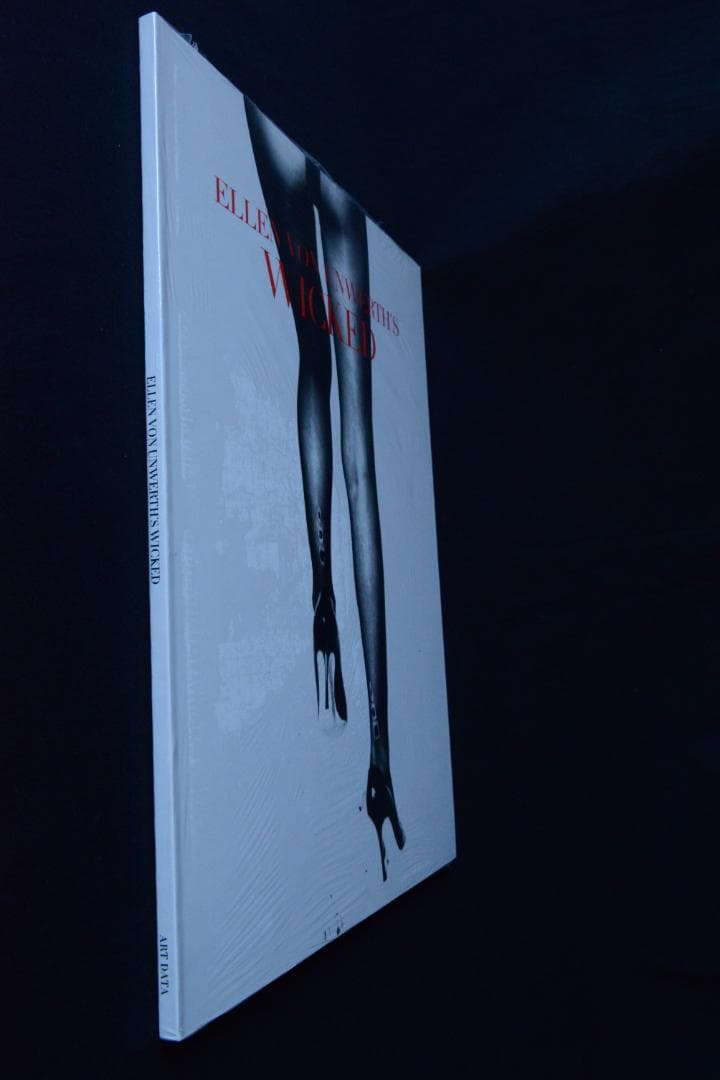 Ellen Von Unwerth: Wicked　★★大幅に再々値下げしました