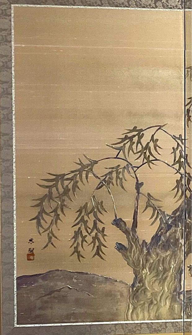 四つ折り屏風　日本画　金箔彩色　『柳に鷺』